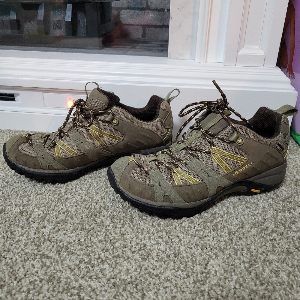 Merrell Siren Sport Gore Tex XCR Brindle Women's Sz 7.5 Brown Vibram Hiking Shoe
